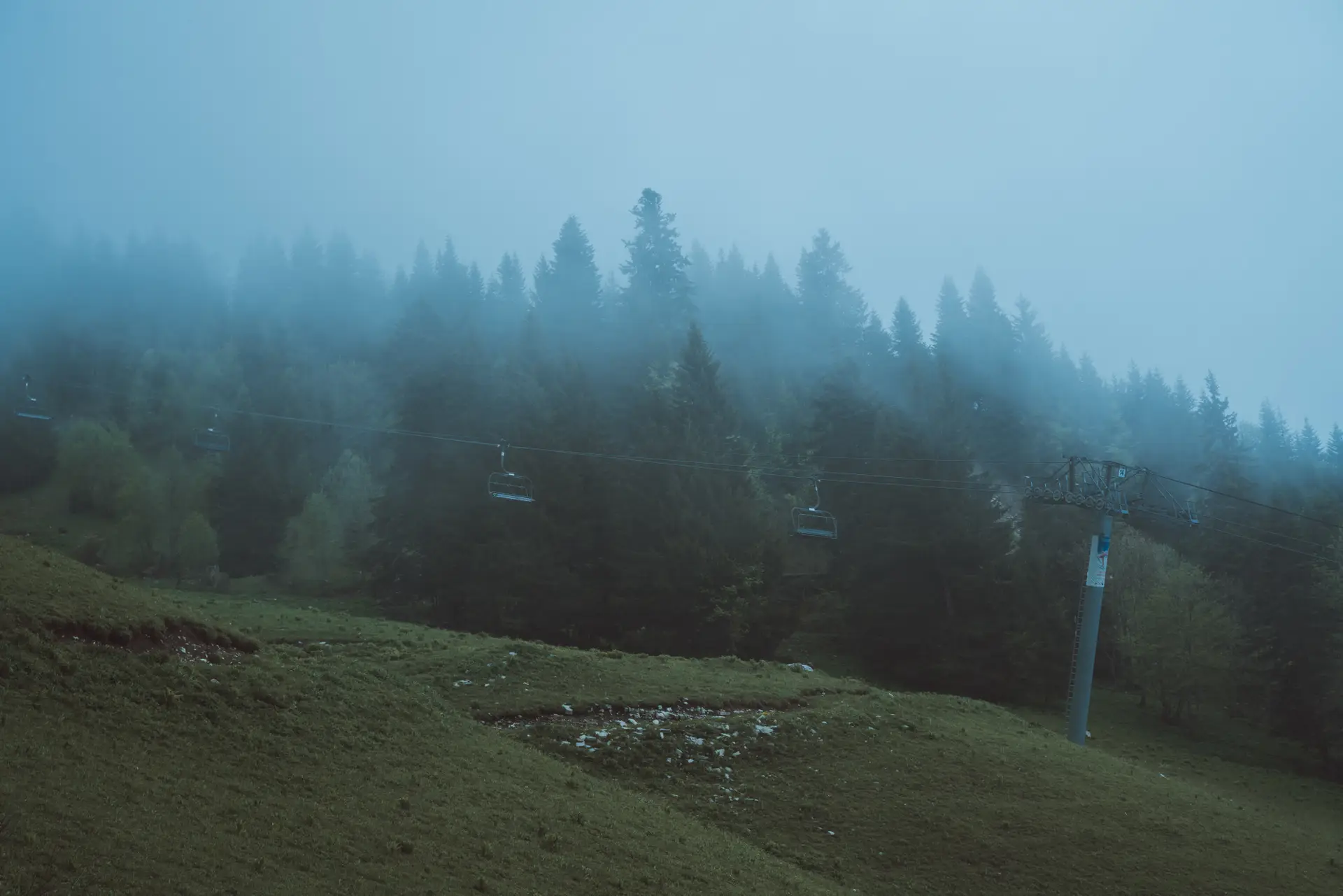 a_chairlifts_on_a_mountain.jpg